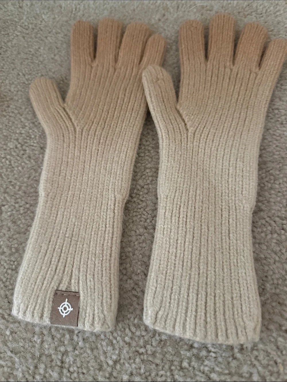 Men's Ribbed Knit Long Gloves in Beige w tips for phone use